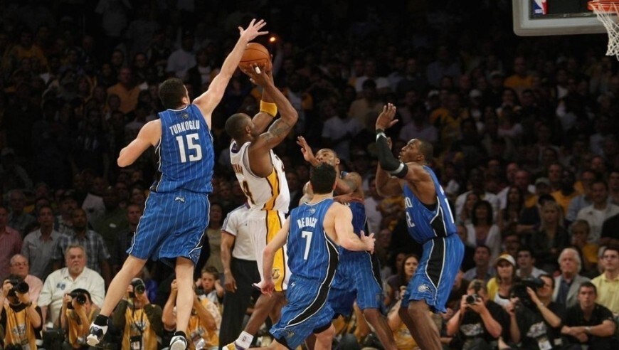 次助攻和, 面前的